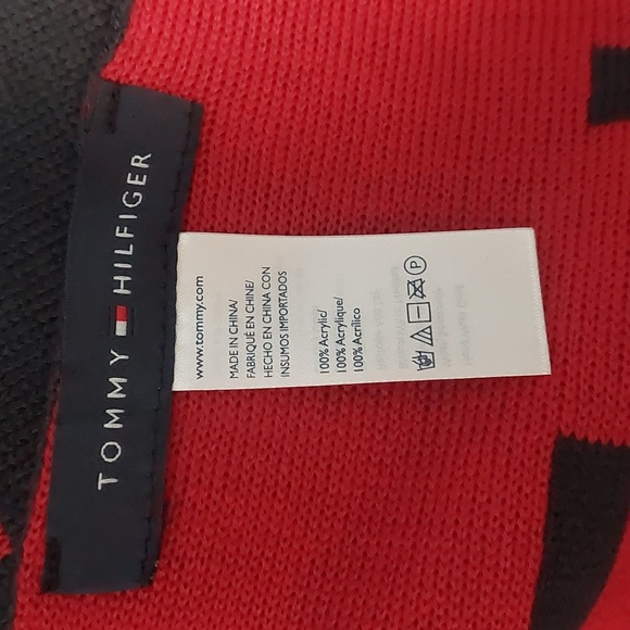 Tommy Hilfiger women's Graphic print scarf Red navy - Picture 3 of 7